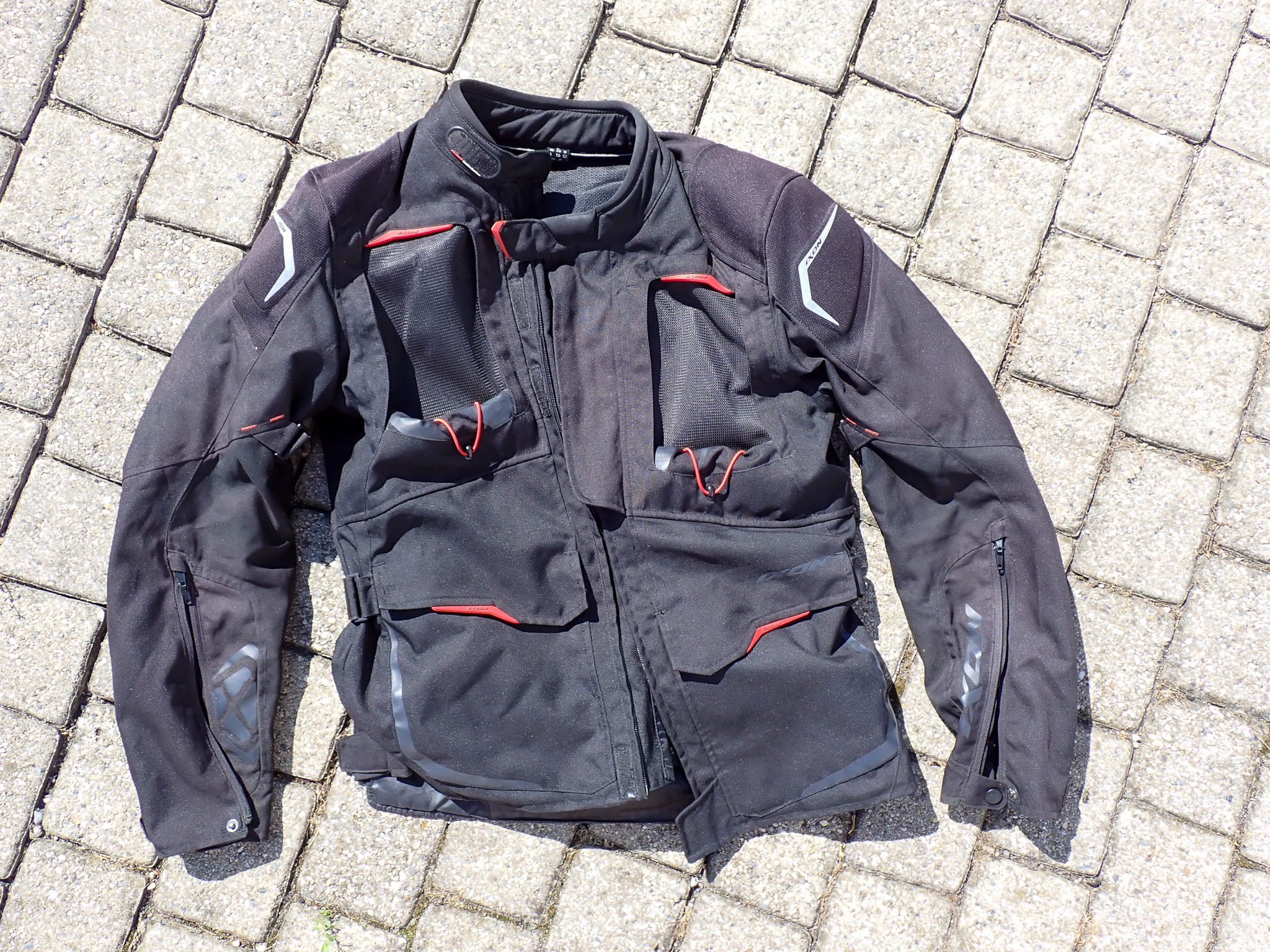 Veste Ixon Cross Air Black